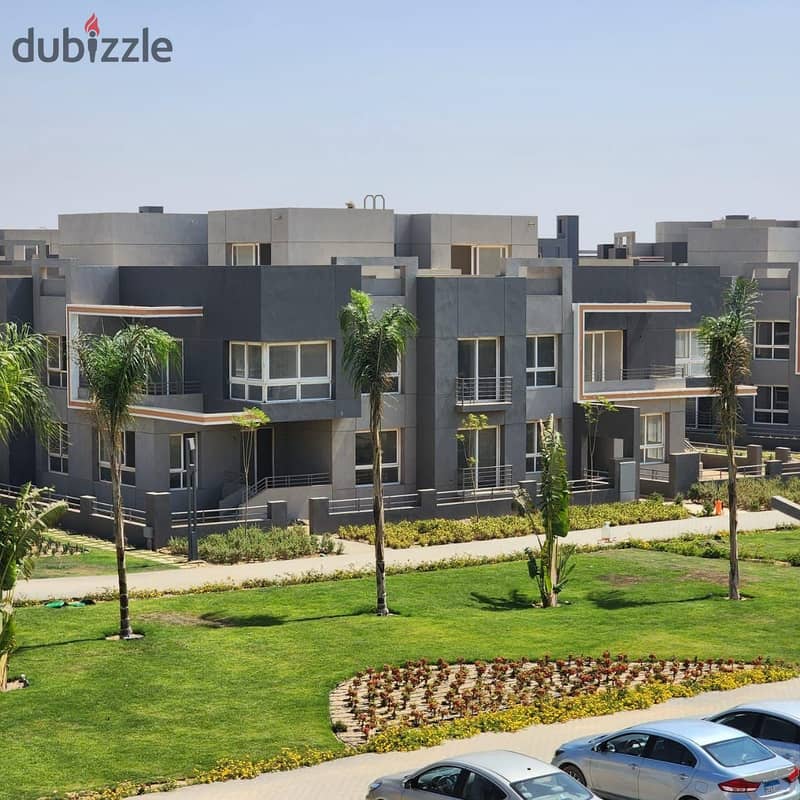 An apartment ready for immediate delivery located behind Mall of Arabia in one of the most strategic locations in Kayan Compound. 3