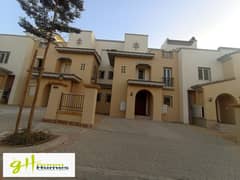 Townhouse corner for sale in Uptown Cairo, area 297 m, in a distinguished location 0