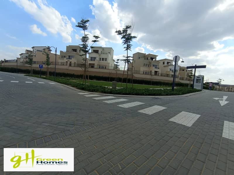 Townhouse corner for sale in Uptown Cairo, area 297 m, in a distinguished location 1