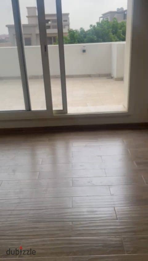 Standalone with kitchen and AC’s for rent ready to move in, in Cairo Festival City (CFC) 1