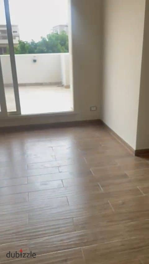 Standalone with kitchen and AC’s for rent ready to move in, in Cairo Festival City (CFC) 29