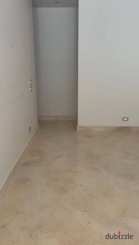 Standalone with kitchen and AC’s for rent ready to move in, in Cairo Festival City (CFC) 35