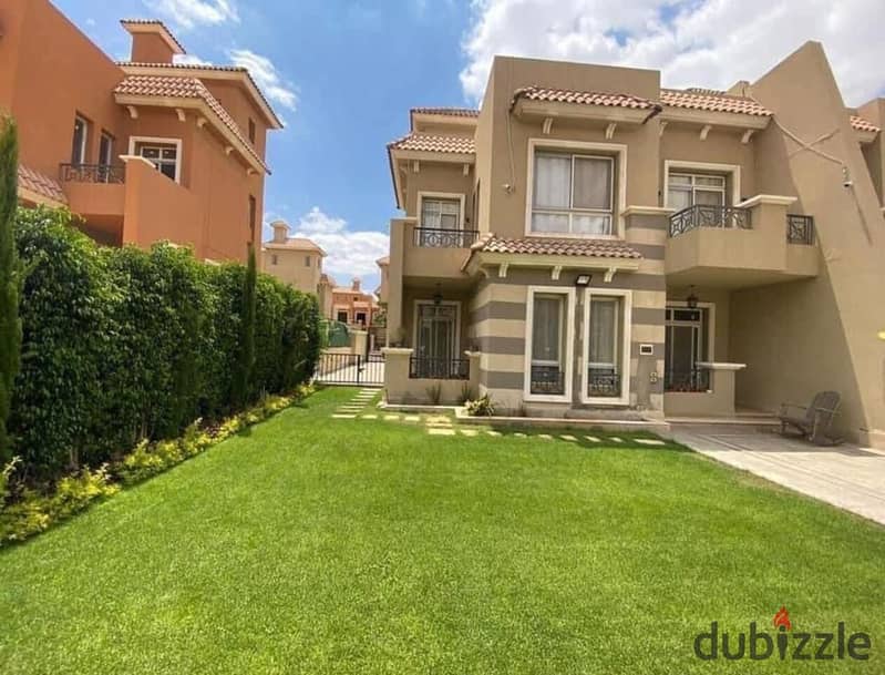 Twin house for sale at an exceptional price in NEYOUM October Compound, in a prime location in October City near Al-Said Club and Mall of Arabia. 1