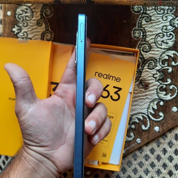 Realme C63 5