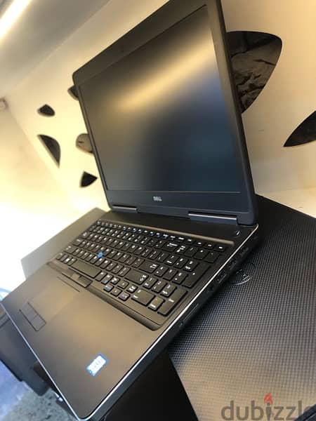 Dell precision 7520 i7 6820HQ cash 8M VGA 4G Nvidia 16G 4