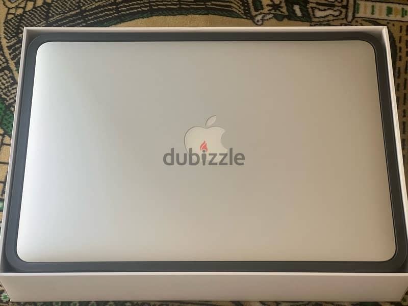 Macbook pro 13 inch 2015 2