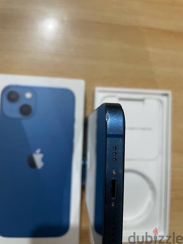 iPhone 13 Blue 9