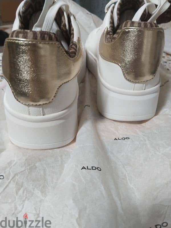 حذاء من Aldo 4