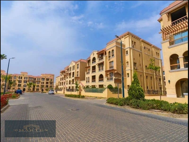 apartment for sale overlooking Garden down payment 3,700,00 4