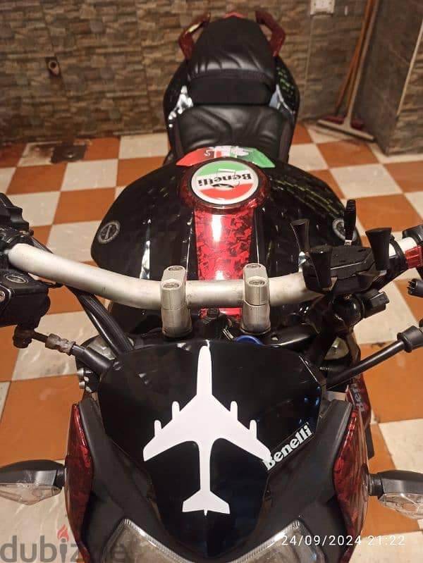 Benelli TNT 150 i 1