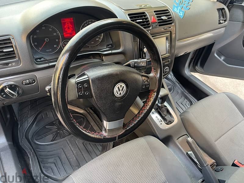 Volkswagen Jetta 2008 9