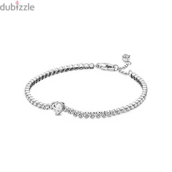 Pandora heart shaped bracelet 0