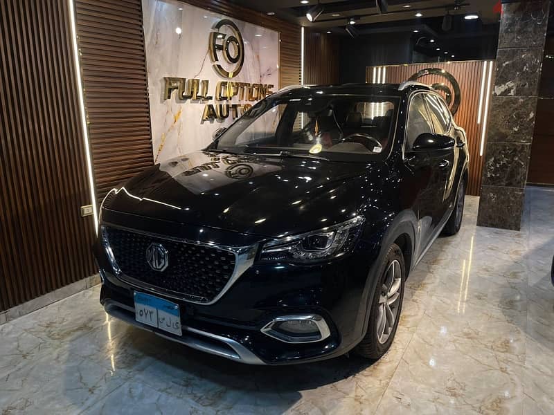 ام جى اتش اس 2021 MG HS LUXURY 1