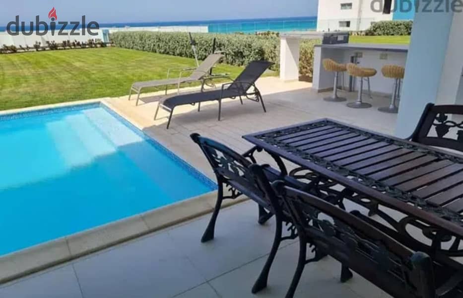 ستوديو فندقي بجاردن للبيع Sea View بالتكييفات والفرش المونت جلالة العين السخنه بجوار بورتو 9