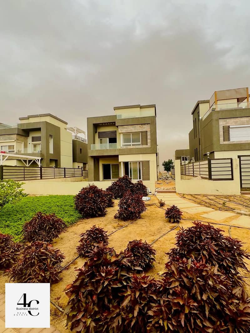 Standalone Villa Modern 327m With Land Area 450m For Sale 4 Bedrooms At The Lowest Price In Hyde Park Fifth Settlement 1