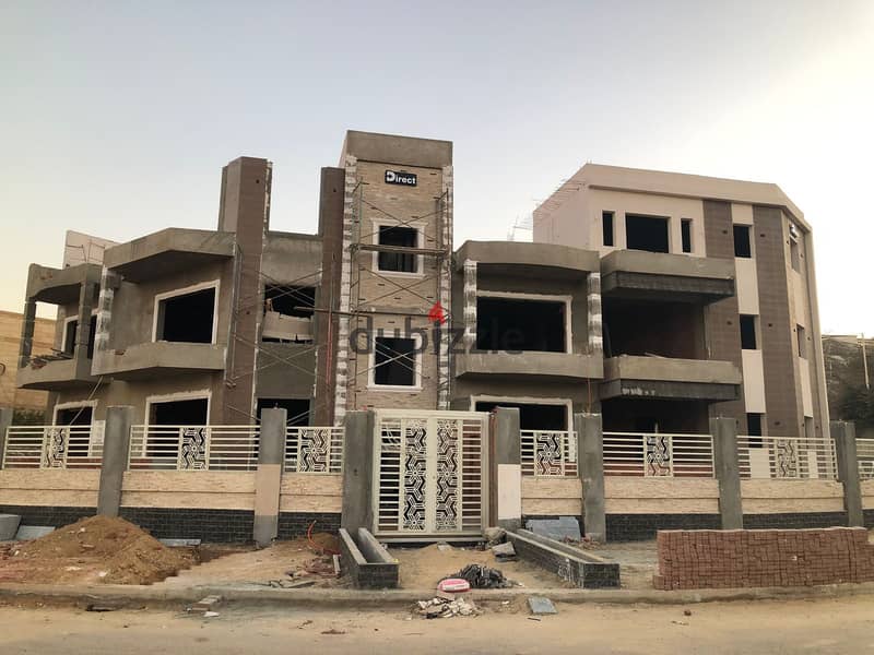 250 sqm apartment for sale in Sheikh Zayed City, corner villa next to Kababji Palace 0