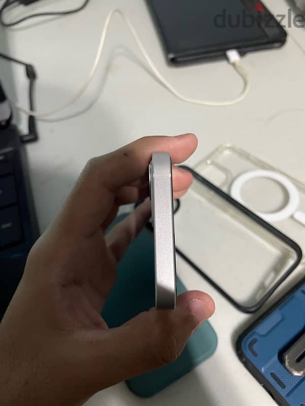 iphone 12 128 للبيع بسعر لقطه 2