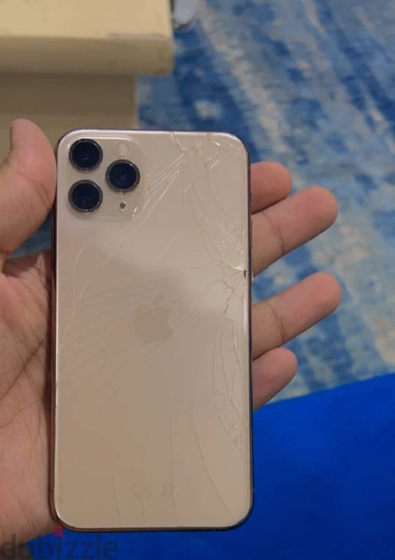 iPhone 11pro بطاريه 100‎%‎ 4