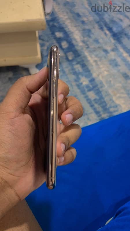 iPhone 11pro بطاريه 100‎%‎ 8