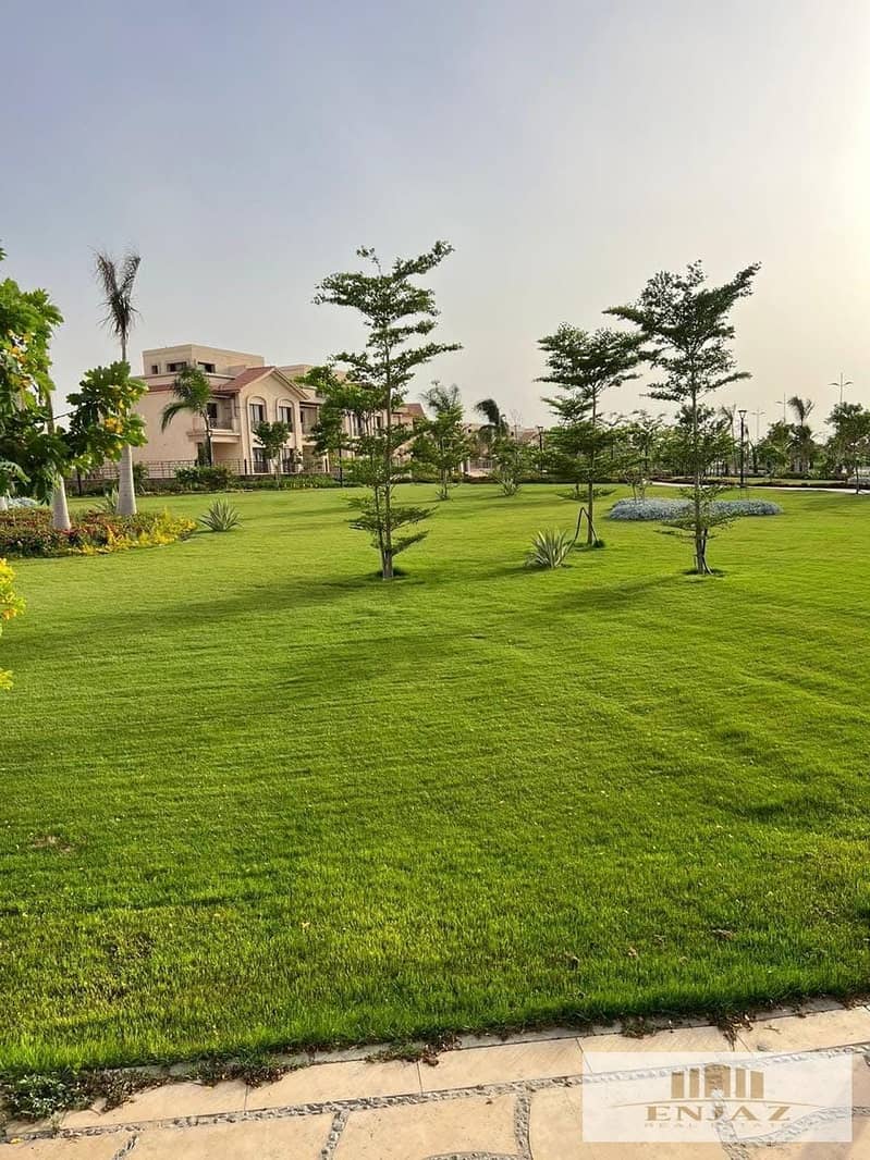 Villa for Sale in Madinaty E3 with 12-Year Installments, Four Seasons View, Wide Garden 9