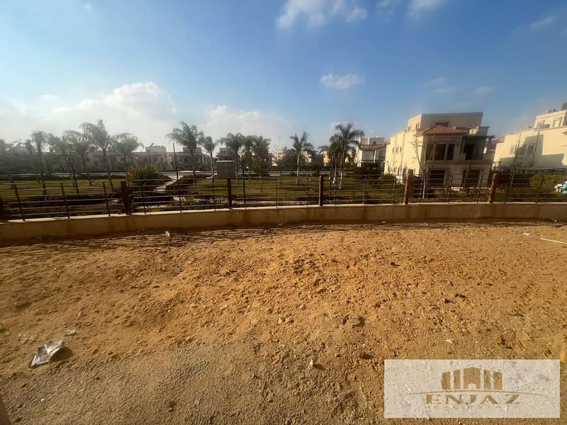 villa for Sale in Madinaty A3 with a Large Garden, Easy Payment Plans, and the Lowest Total Price in the Market (683 sqm) 16