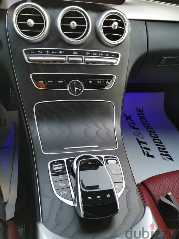 Mercedes-Benz C300 2020 1