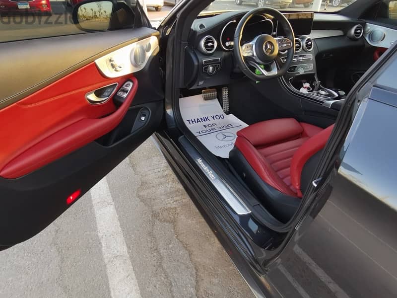 Mercedes-Benz C300 2020 4