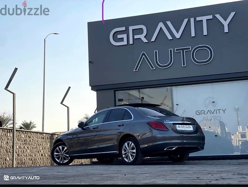 Mercedes-Benz C180 2019 avant garde 2