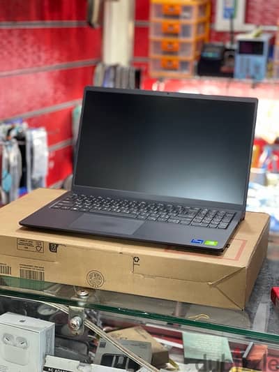 Dell vostro 3520