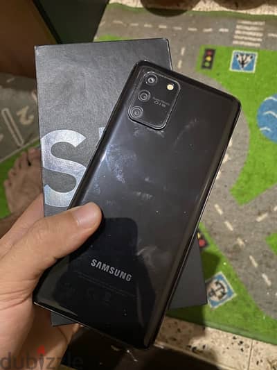 S10 Lite بكل مشتملاته زي م جه و٥جرابات