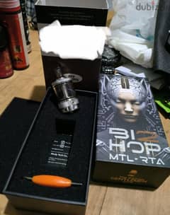 bishop 2 ( bi2hop) silver like new 0