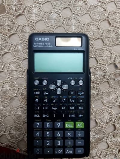 آله حاسبه Casio fx 991 ES plus