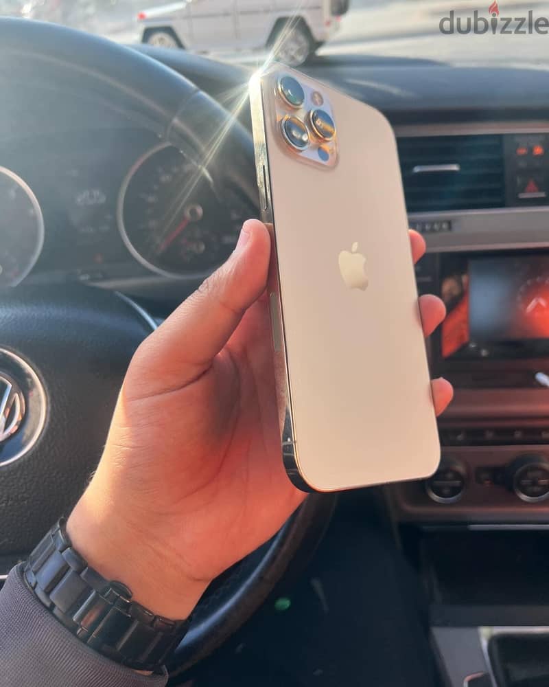 iPhone 12 pro max 256g gold 2