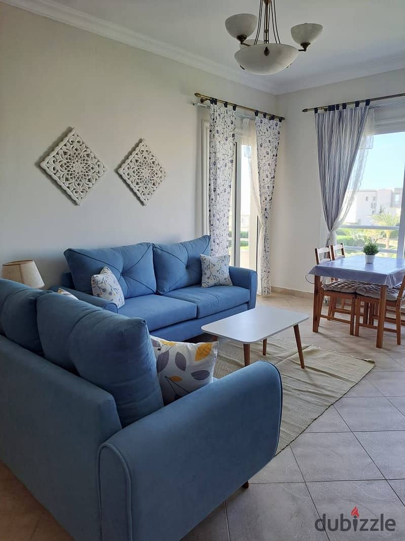 A chalet in Amwaj, the closest area to the sea, with a pool and sea view, two bedrooms, two bathrooms, fully finished with furniture and air condition 3