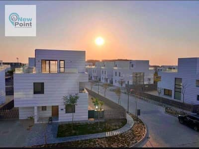 Receive immediately a fully finished duplex with a garden of 175 square meters, ready for housing in Al Burouj in Al Shorouk