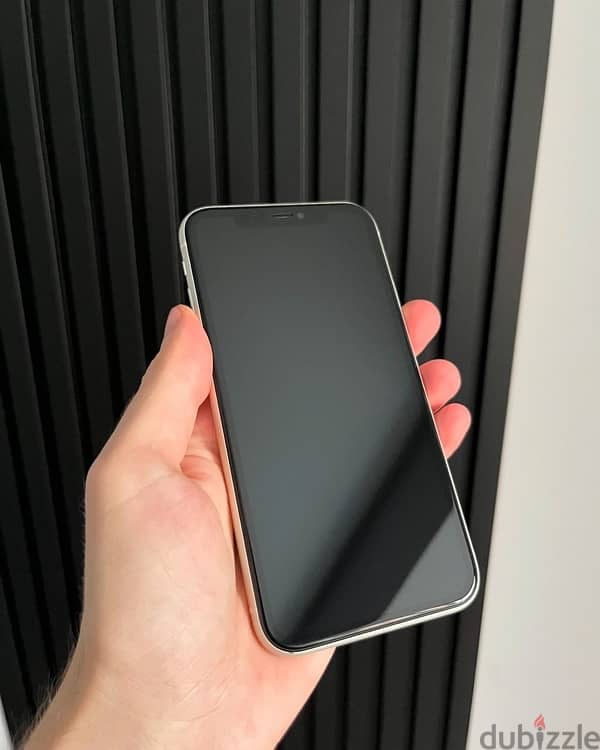 iPhone 11 Used 2