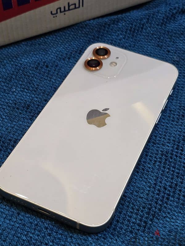 iPhone 12  128g  فبريكه ولا خدش يدعم شريحتين 0