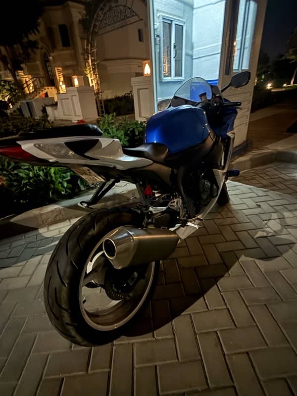 Gsxr 600  Suzuki 4