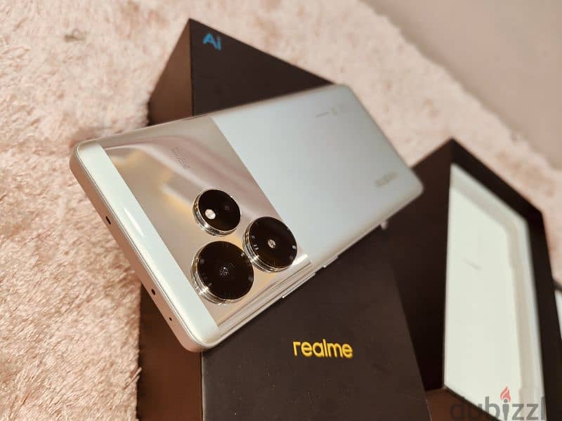 Realme gt6   512 16 9