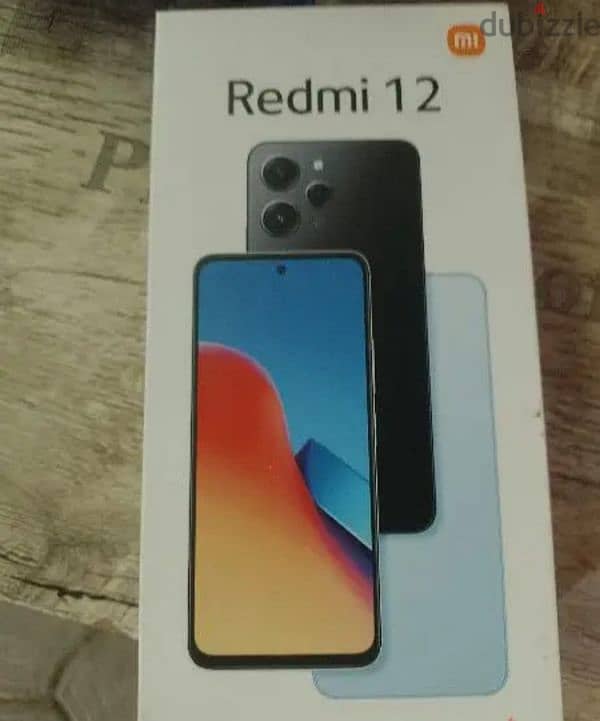 Redmi 12 زيروووووو بيلمع8/256 3