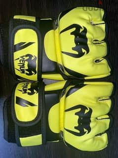 MMA VENUM Gloves 0