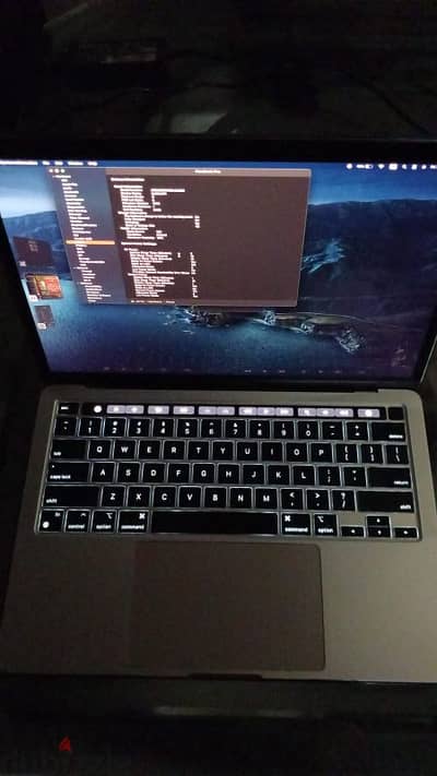 Macbook pro m1 8g 512  فرصه ماك كسرزيرو بفاتوره وضمان وافضل سعر