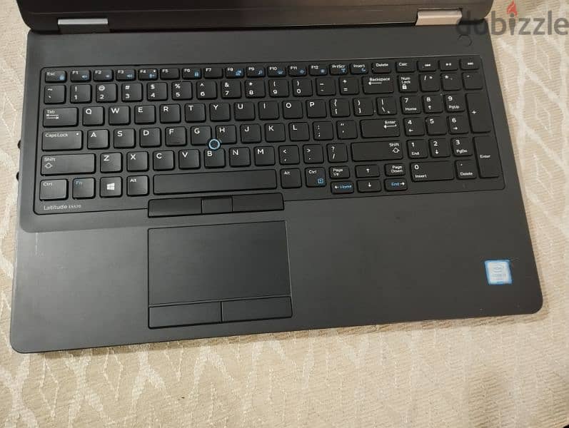 dell latitude E5570 2