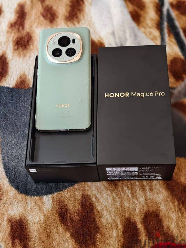 Honor Magic 6 pro 512/16 4