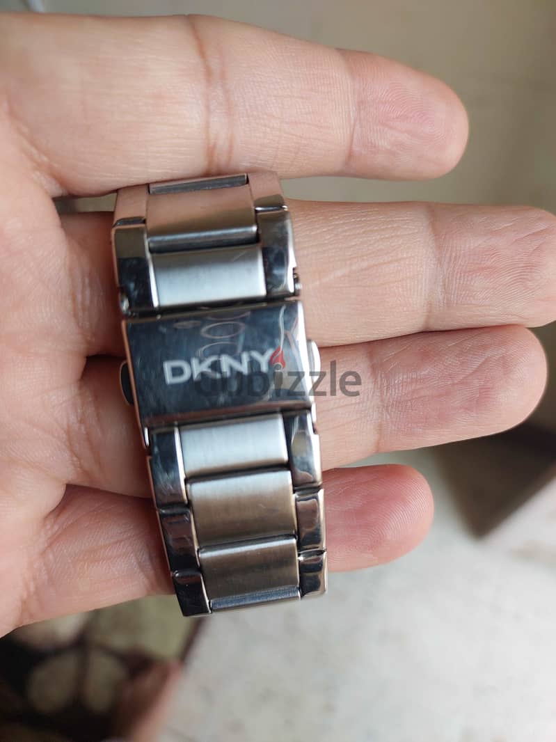 DKNY watch for woman 2