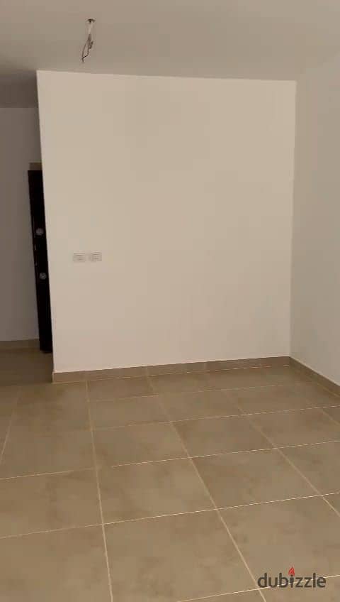 Ready to move fully finished apartment with a garden, in Fifth Square, Al Marasem 13