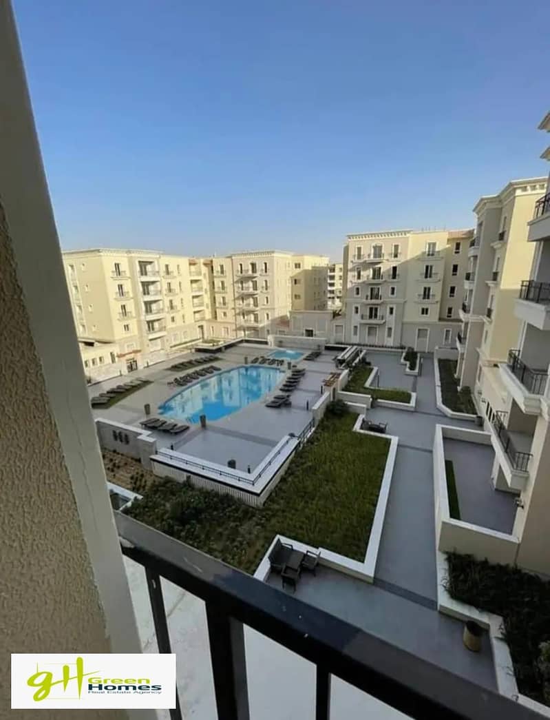 Apartment 2 bedrooms pool View For Sale in Boulevard 1