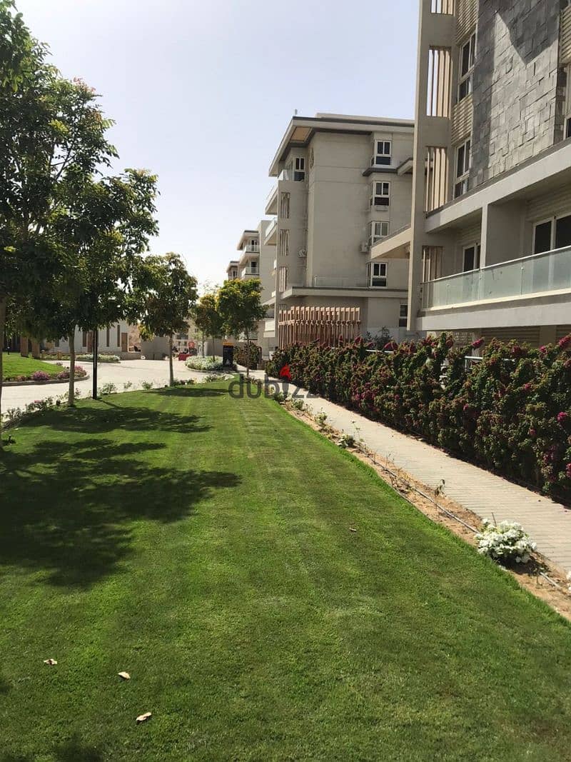 Apartment for rent in Mountain View I City Compound - Club Phase 2