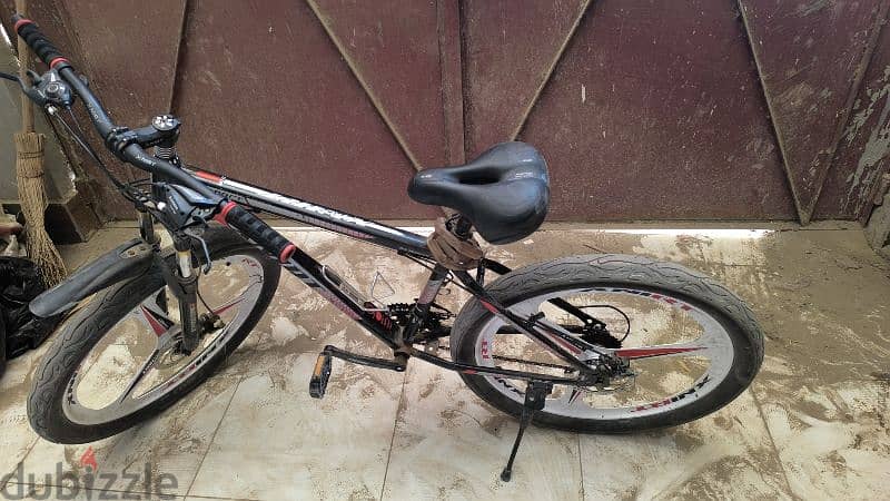 عجله مقاس ٢٦ جنوط بحالة الجديده ماركة اكسنرت . xnirt bicycle 26 1