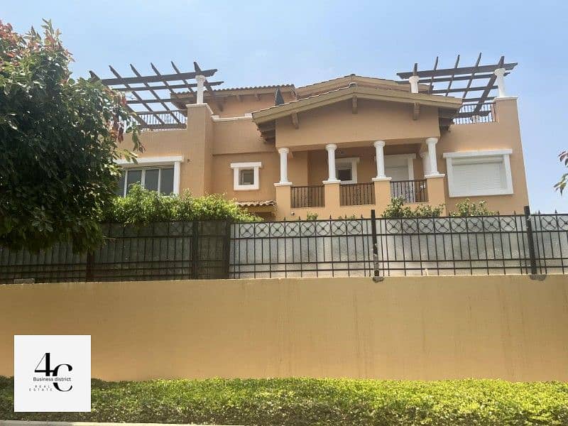 Lowest over in market twin house 300m double view in hyde park new cairo second row from park 141 acress 3